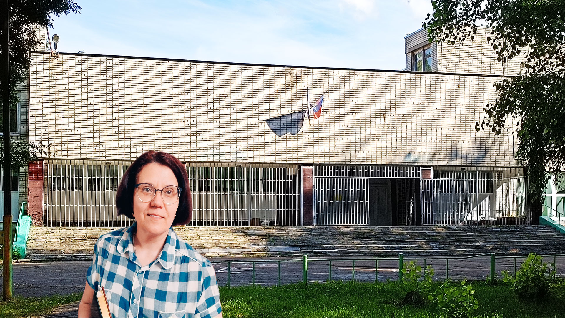 Школа 29 Ярославль: центральный вход в здание школьной организации.