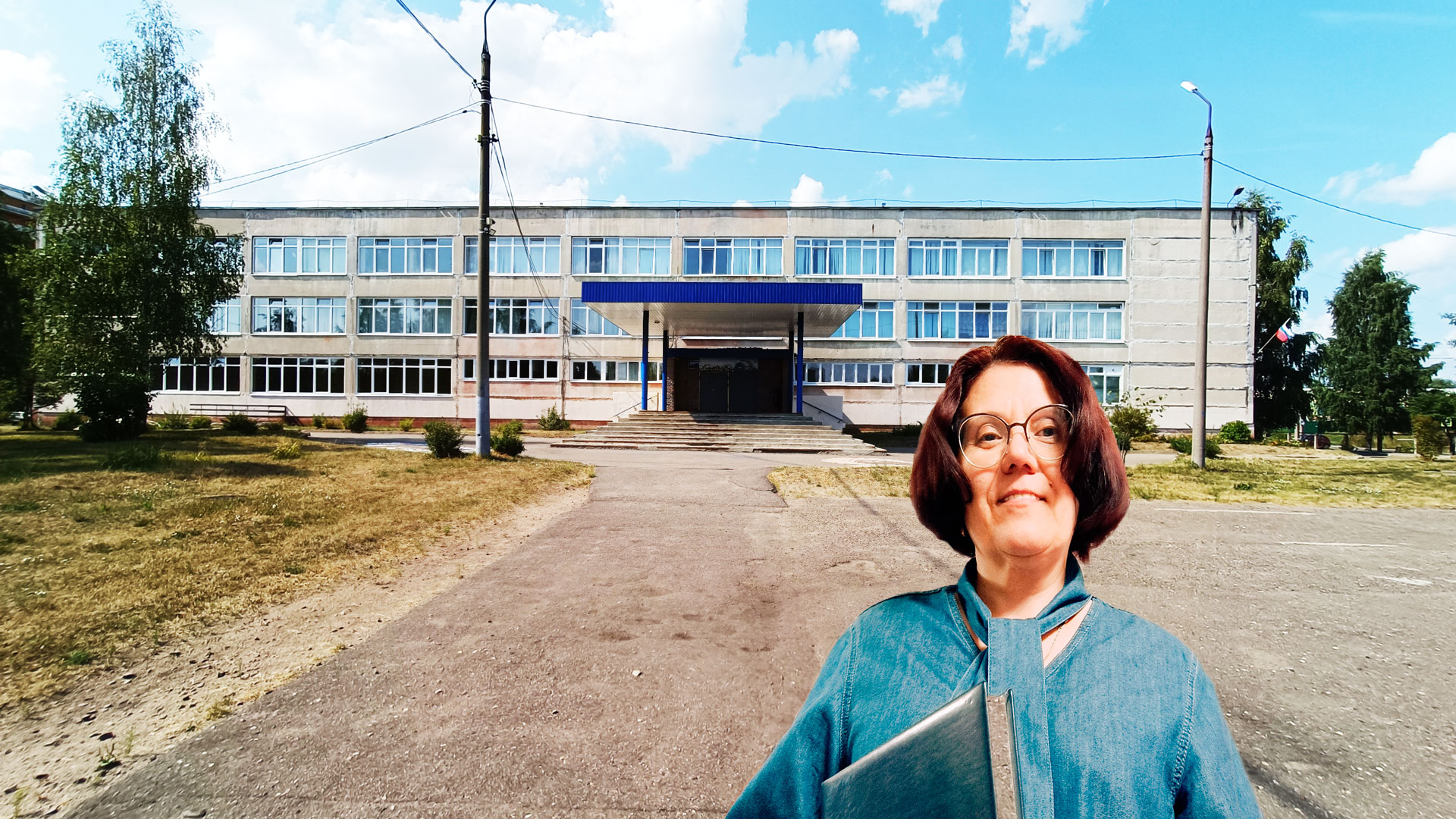 Школа 88 Ярославль: центральный вход в здание школьной организации.