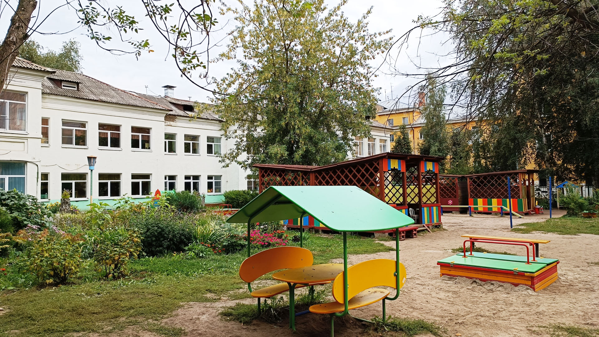 Детский сад 124 Ярославль: участок для игровой деятельности (Свободы, 60а).
