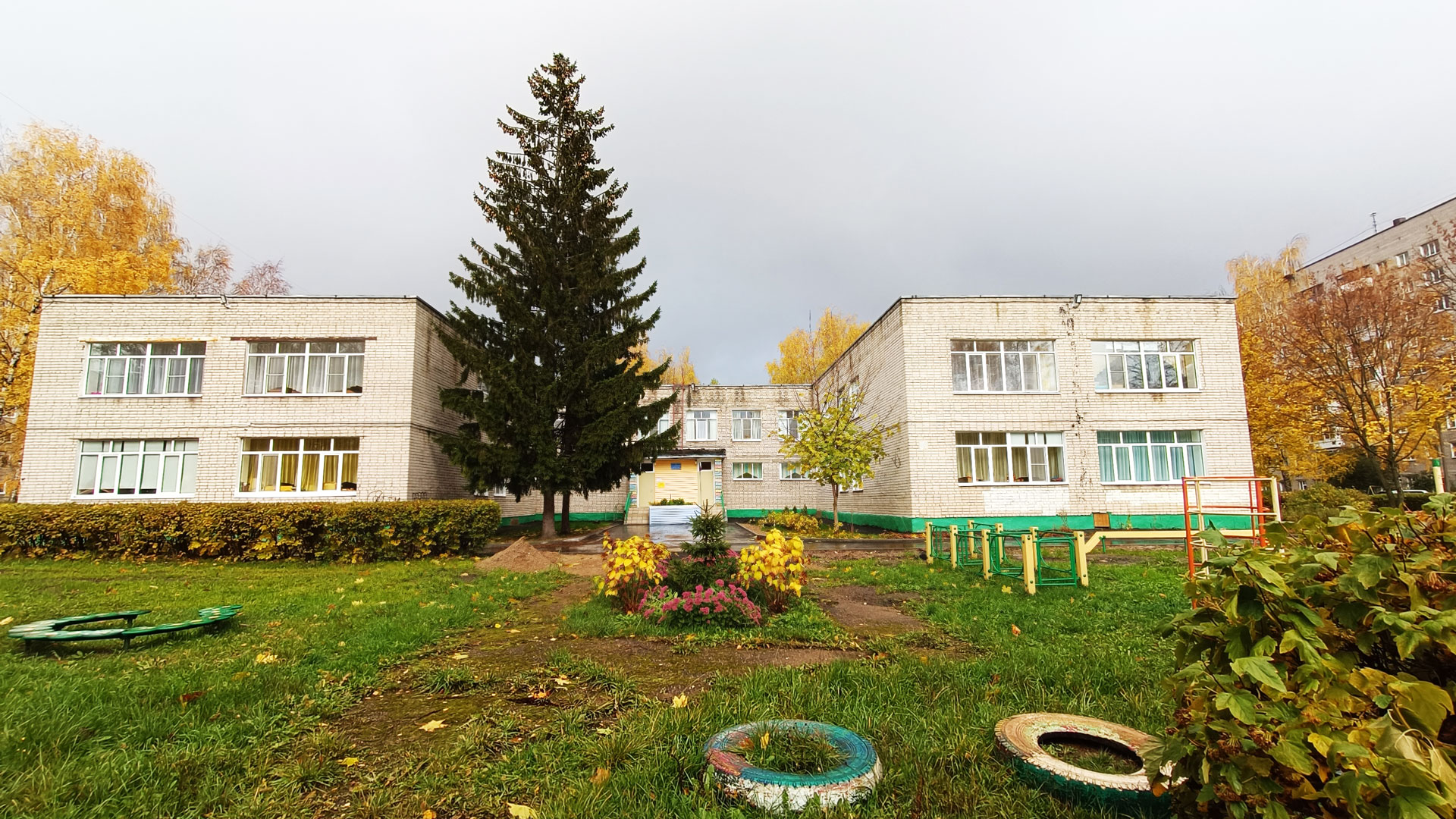 Детский сад 15 Ярославль: панорамный вид д/с.
