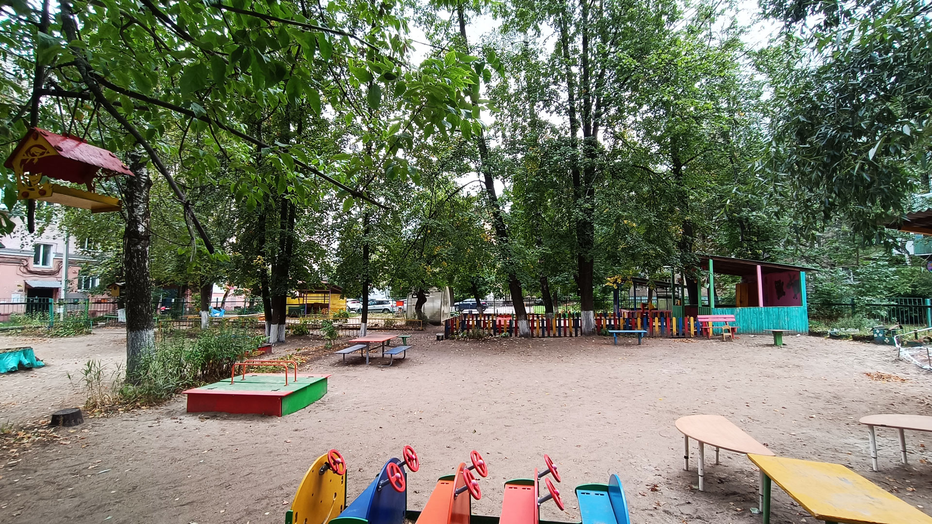 Детский сад 214 Ярославль: участок для прогулок.