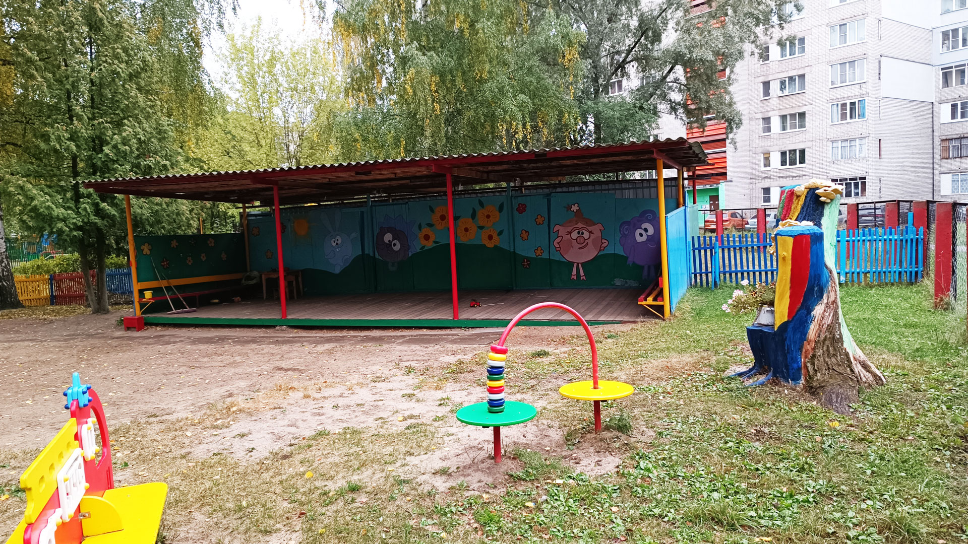 Детский сад 167 Ярославль: площадка для прогулок.