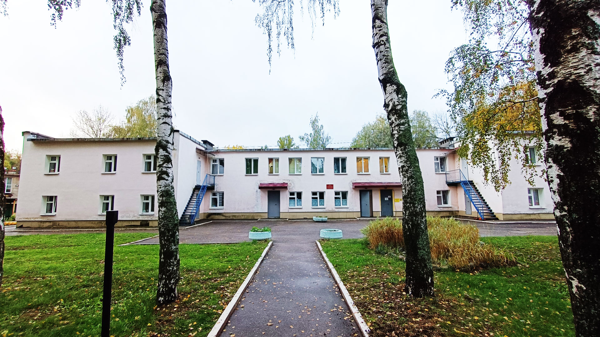 Детский сад 158 Ярославль: общий вид здания (Добрынина, 25б).