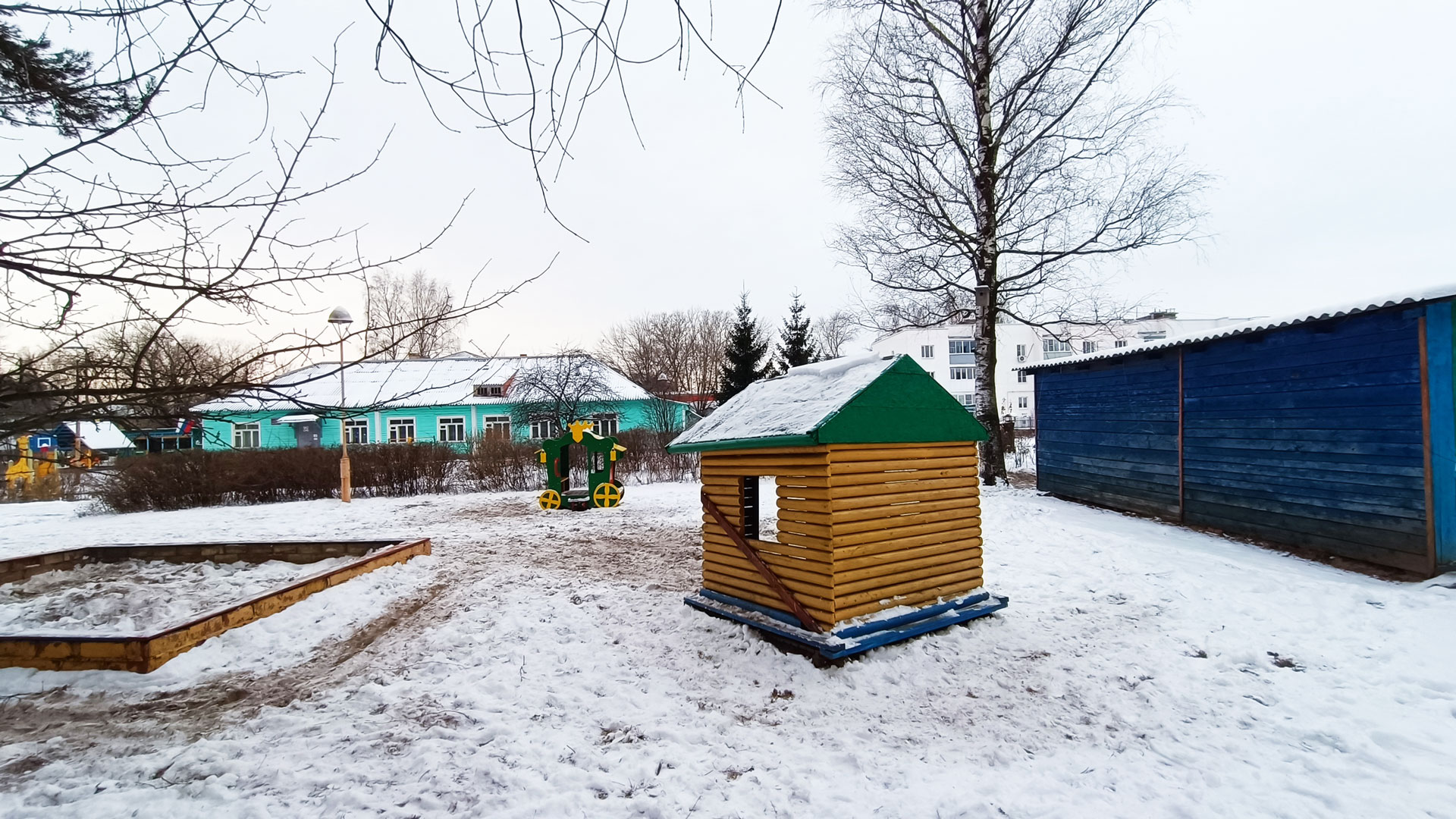 Детский сад 174 Ярославль: участок для игровой деятельности (Клубная, 10а).