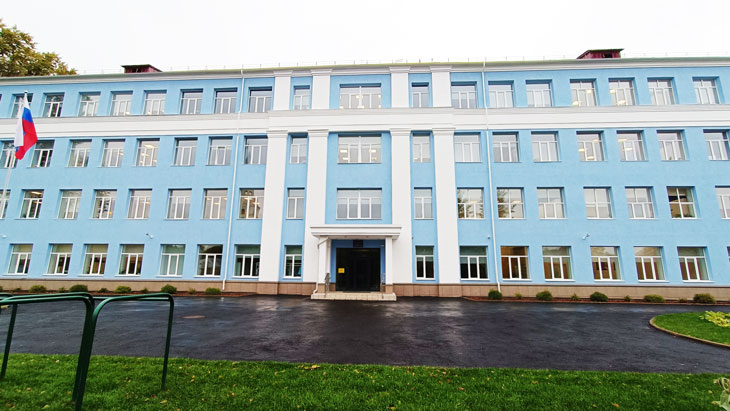 Школа 32 Ярославль: общий вид здания.