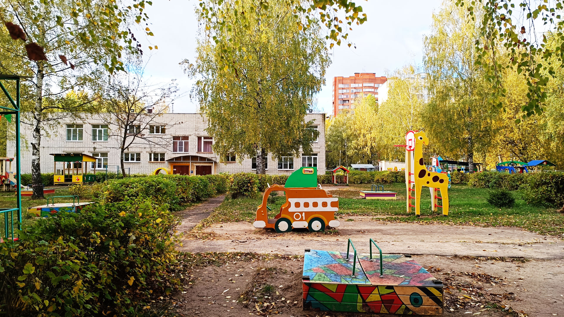 Детский сад 81 Ярославль: панорамный вид по ул. Ленинградский пр-т, 113а.