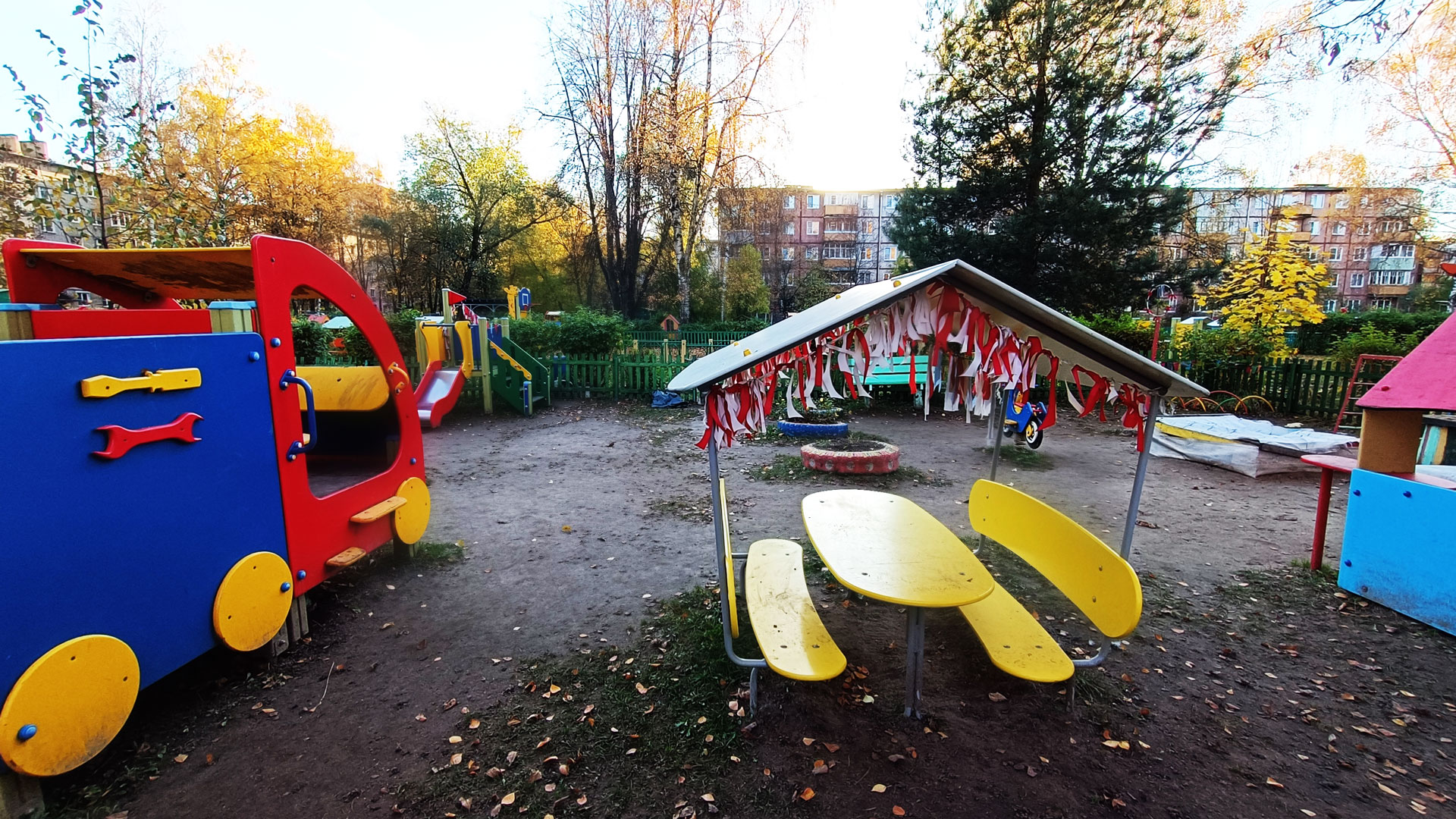 Детский сад 32 Ярославль: игровая территория.