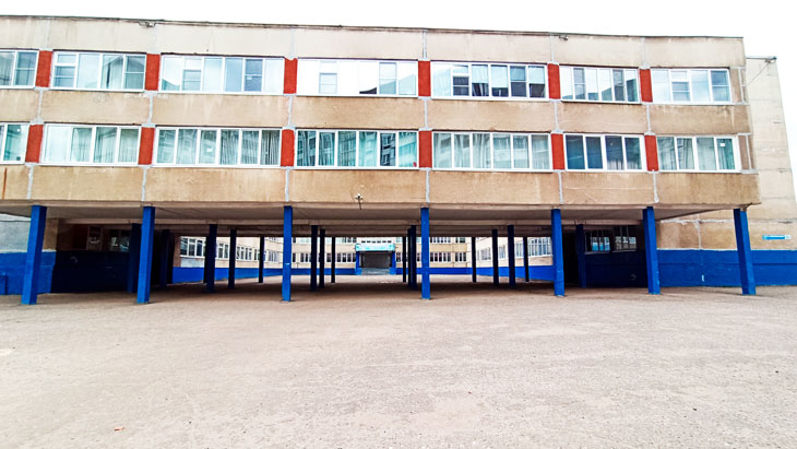 Школа 59 Ярославль: общий вид здания.