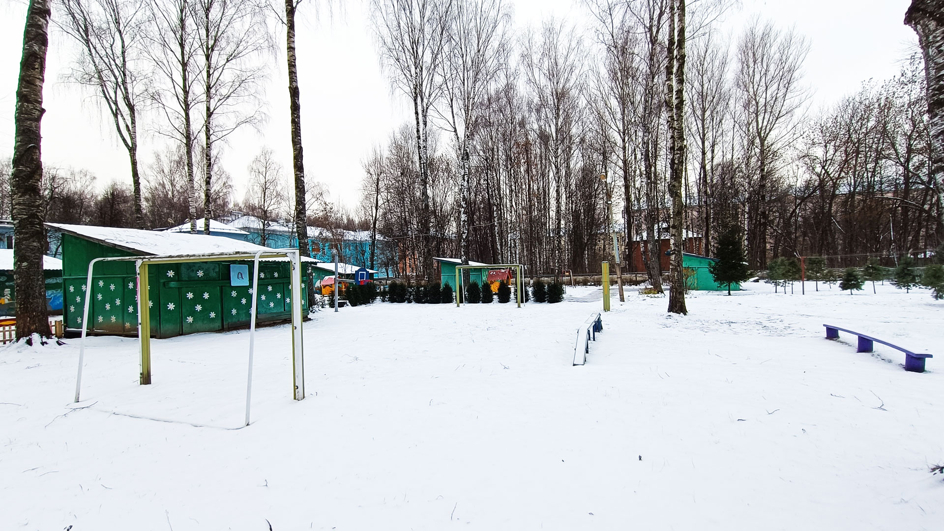 Детский сад 176 Ярославль: спортивная площадка.