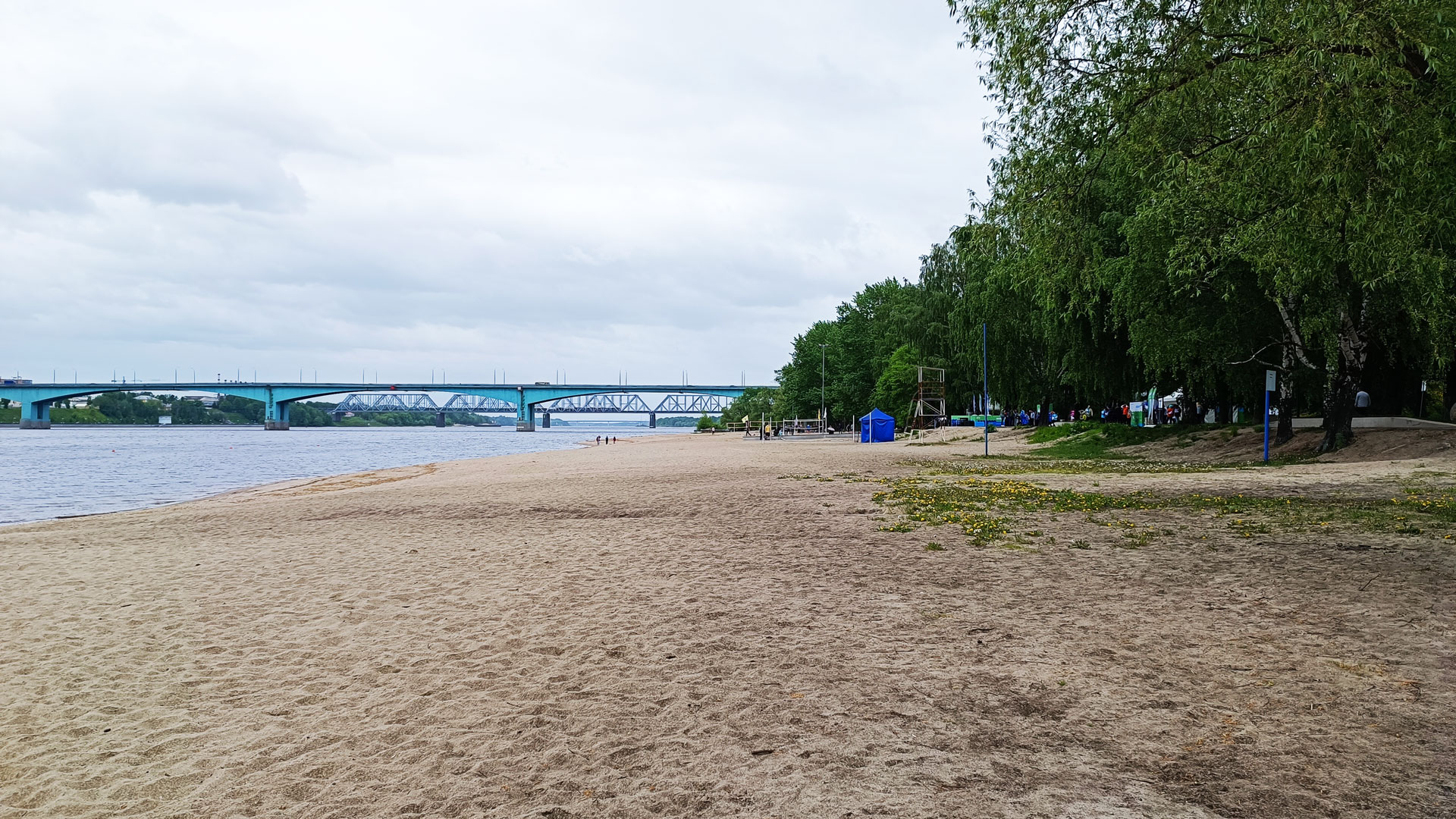 Тверицкий пляж Ярославль: панорамный вид.