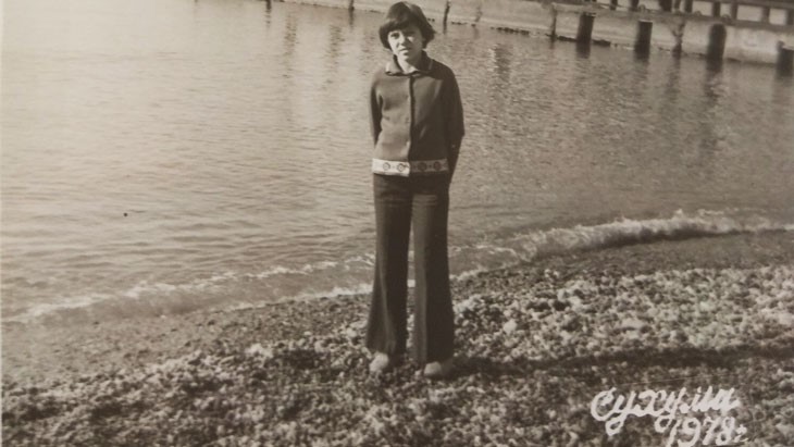 Я на берегу моря в санатории г. Сухуми в 1978 году