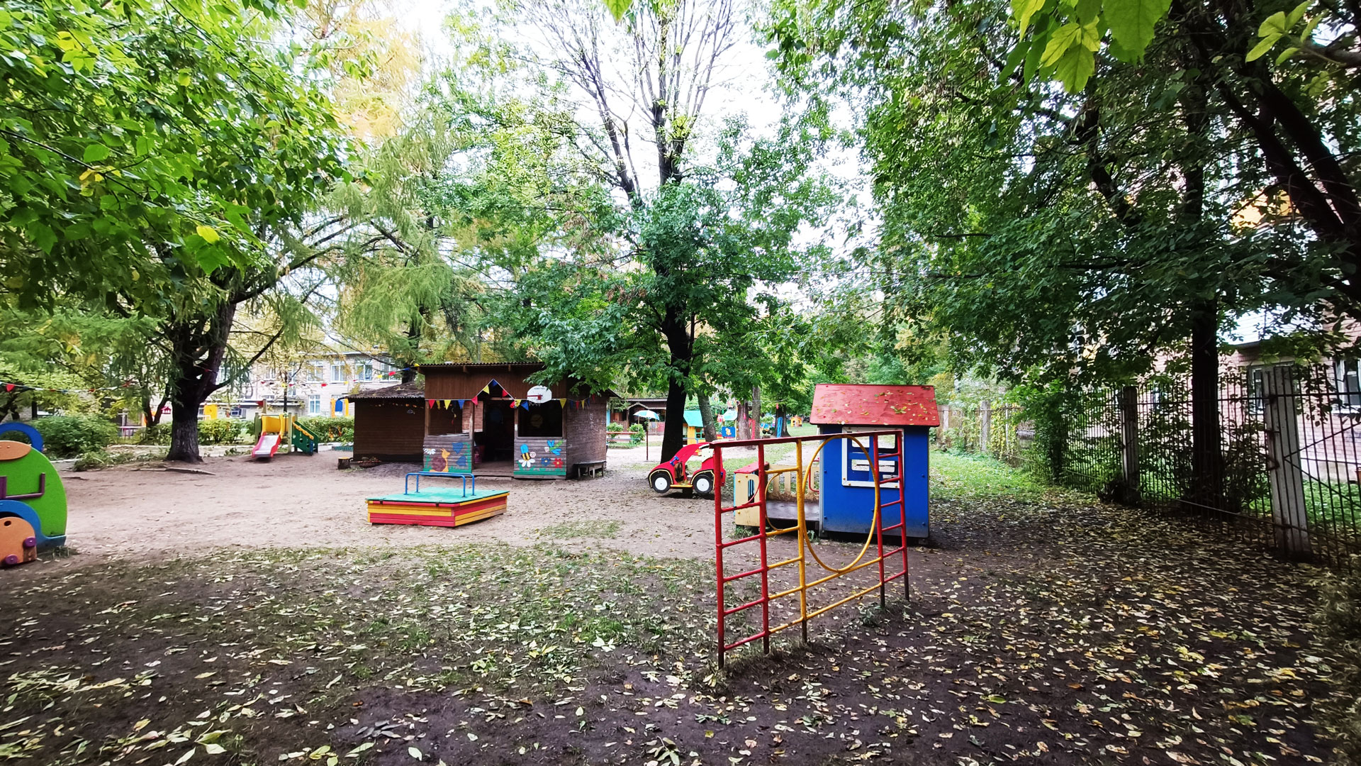 Детский сад 65 Ярославль: участок для игровой деятельности.