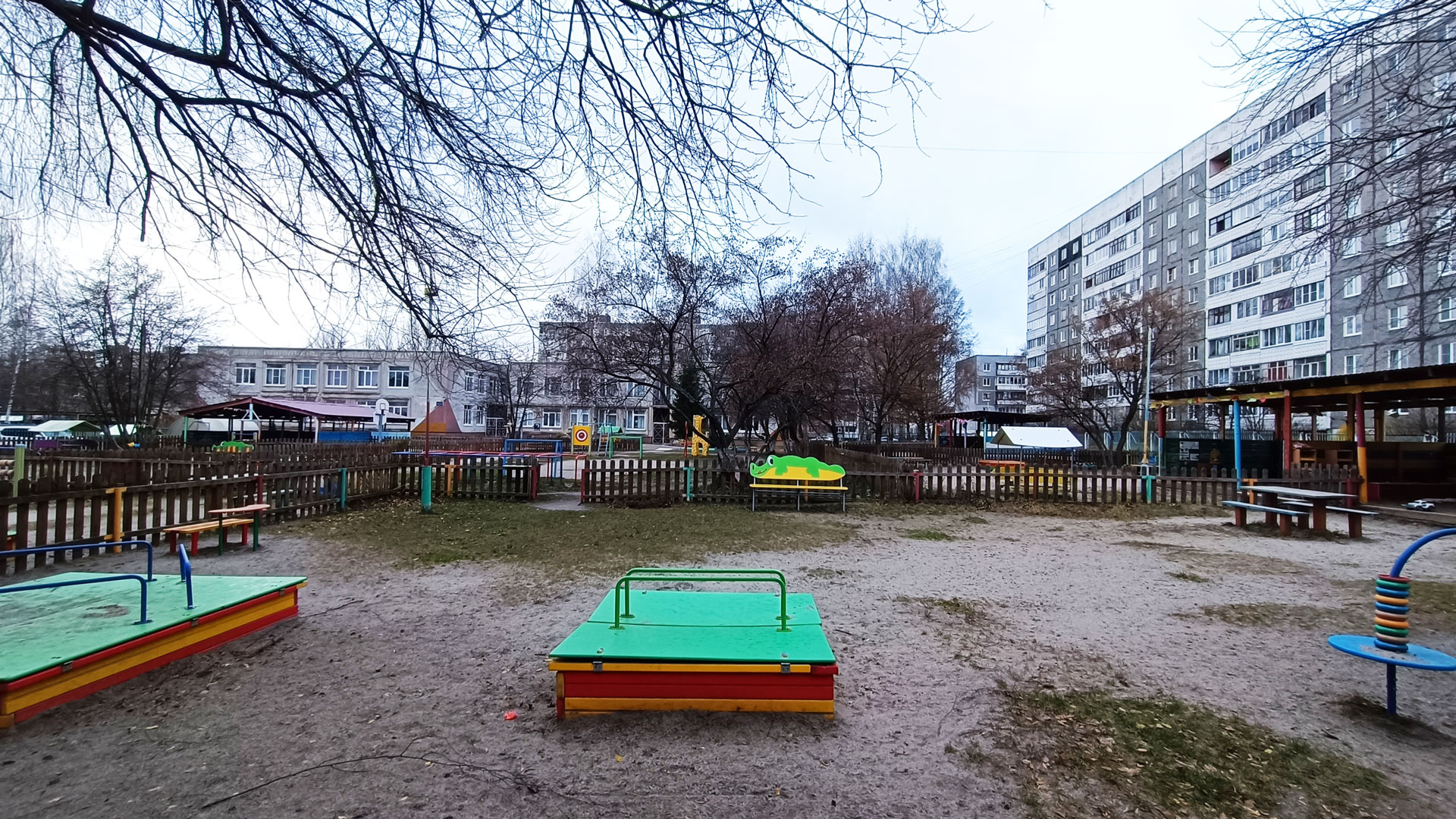 Детский сад 203 Ярославль: зона игровой территории.