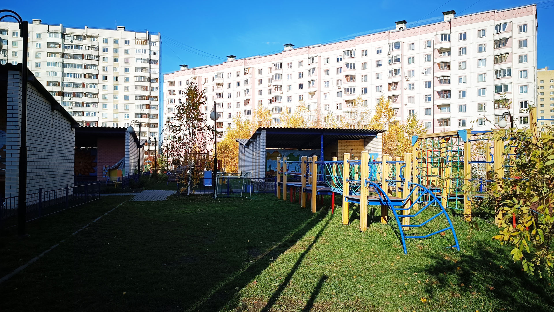Детский сад 2 Ярославль: детский игровой городок.