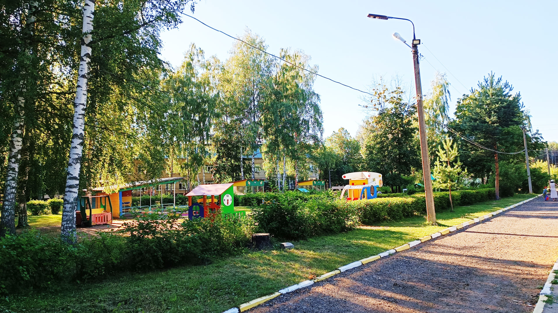 Детский сад 52 Ярославль: участок для прогулок.