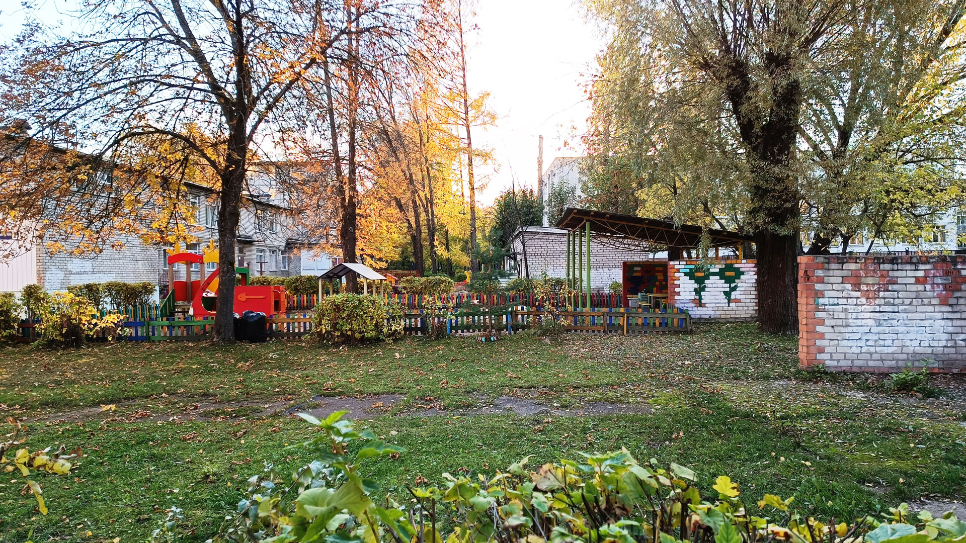 Детский сад 8 Ярославль, пр-д Шавырина, 23: игровая площадка.
