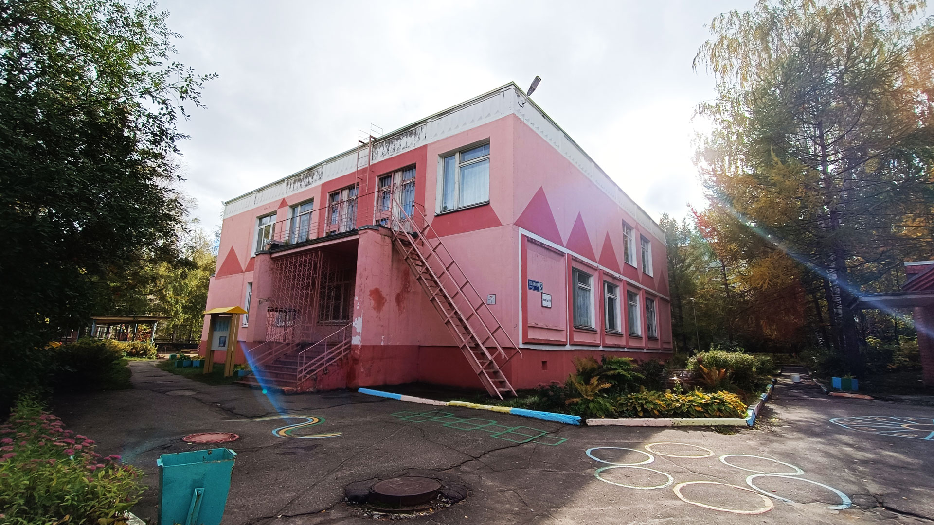 Детский сад 57 Ярославль: общий вид здания.