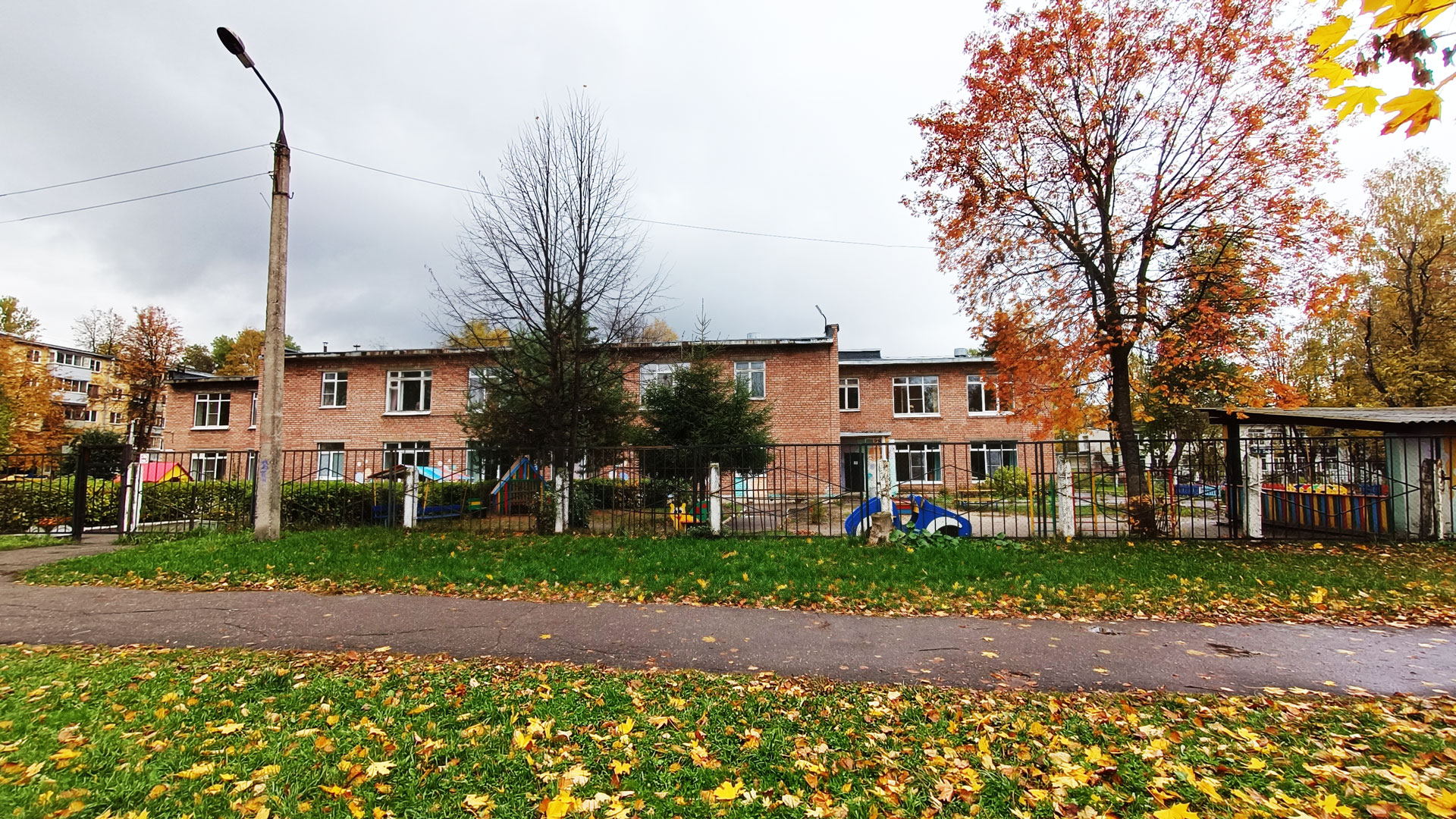 Детский сад 31 Ярославль: общий вид здания (Автозаводская, 89а).