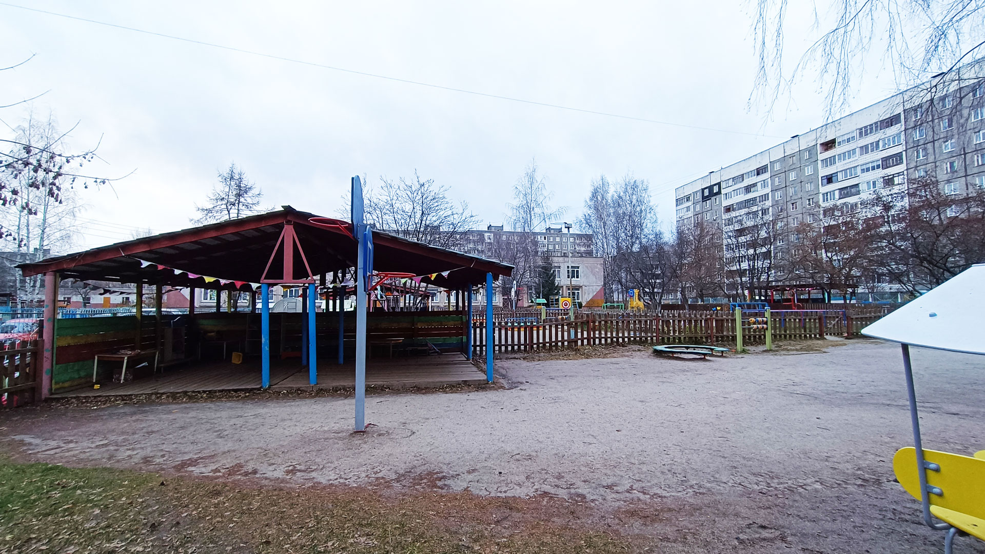 Детский сад 203 Ярославль: игровые площадки и веранды.