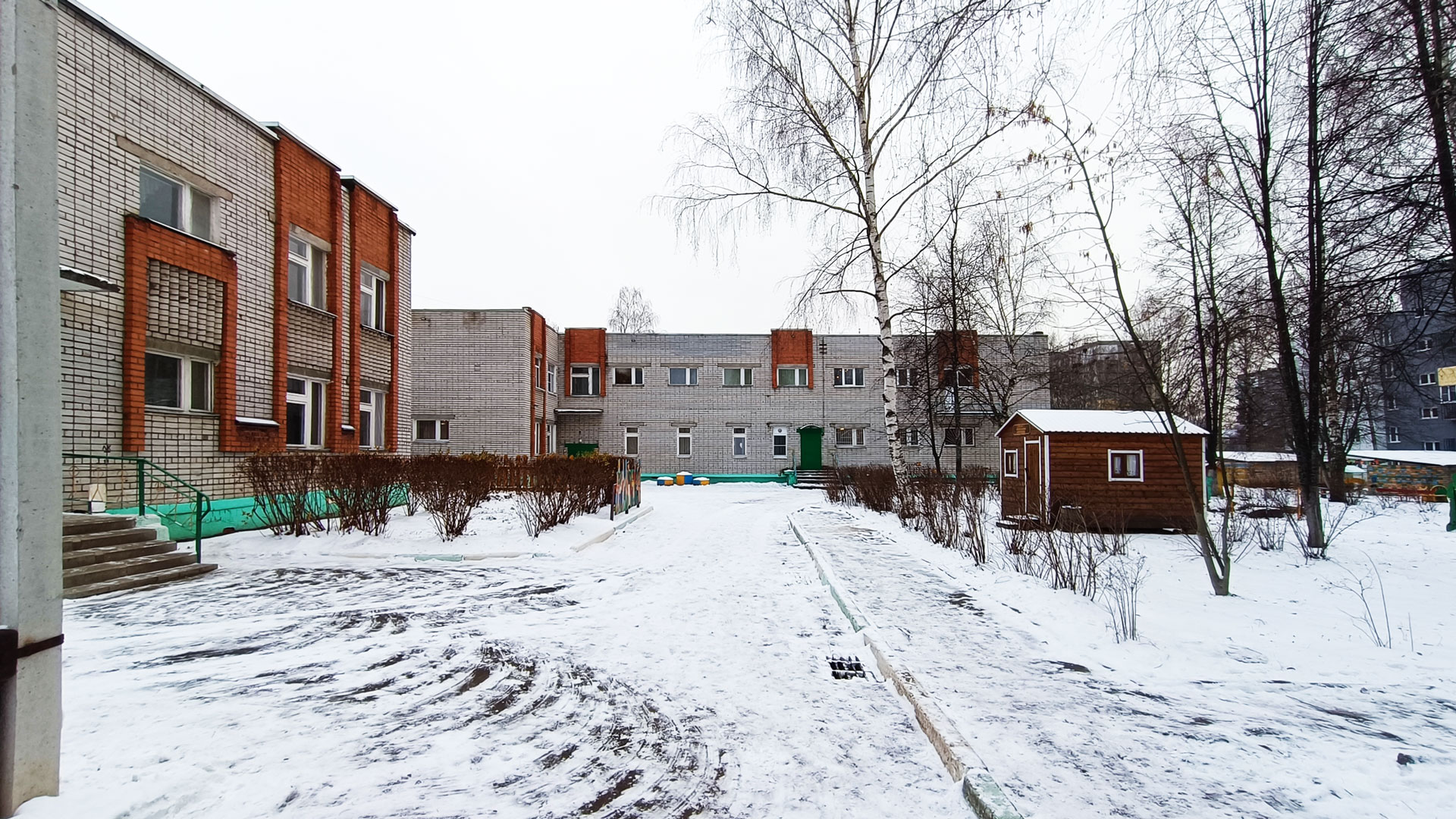 Детский сад 240 Ярославль: общий вид здания.